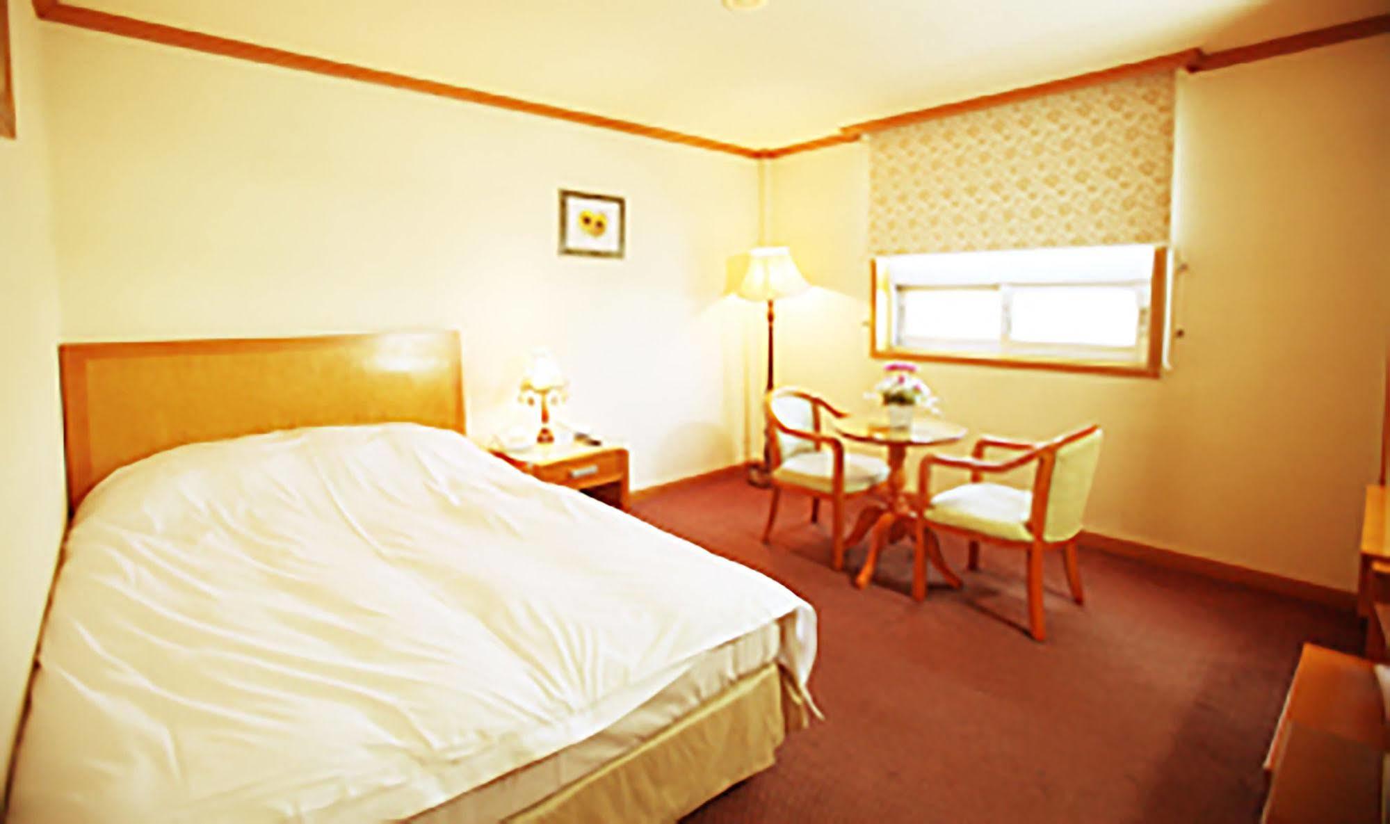 Suncheon Royal Tourist Hotel Exterior foto